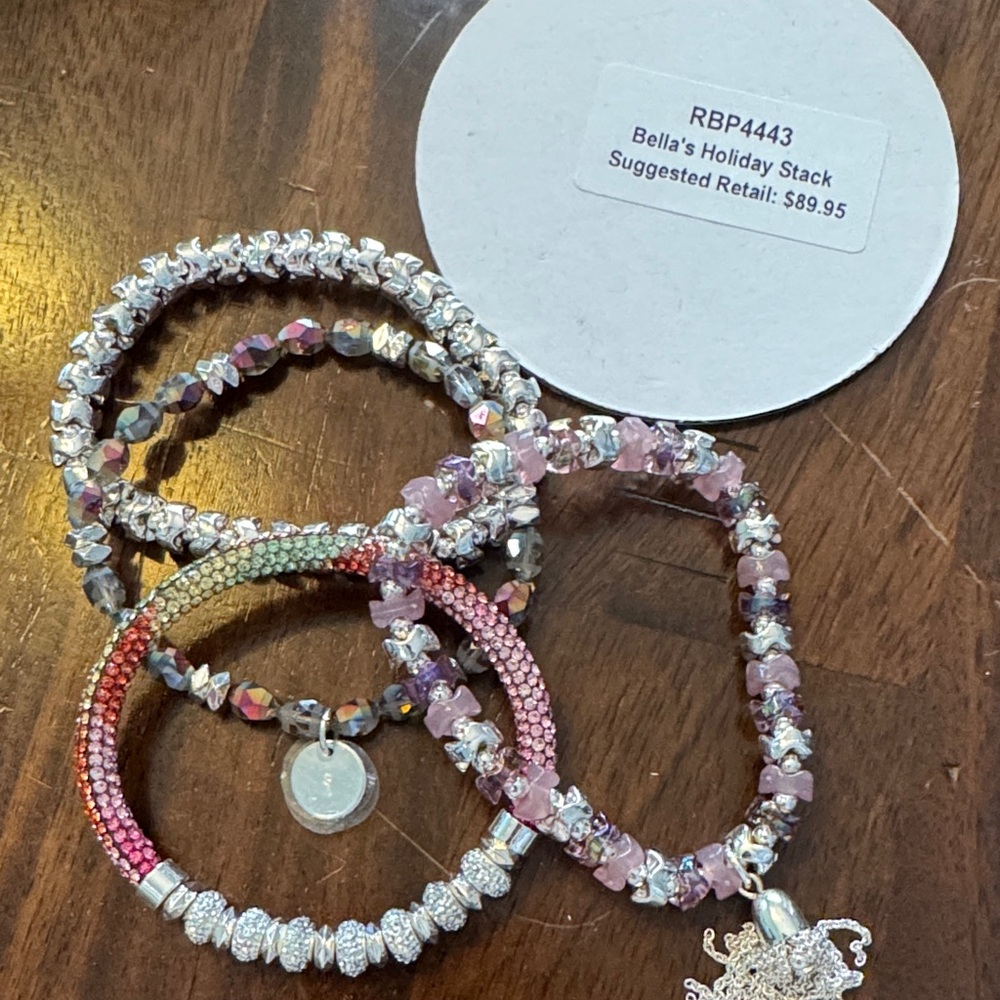 Bomb Party Bella’s Holiday Stack RBP4443